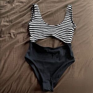 Striped Black & White Cutout One-Piece Swimsuit